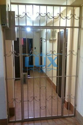 тамбурная решетчатая дверь с одним замком