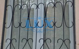 решетка на окно фото с места установки